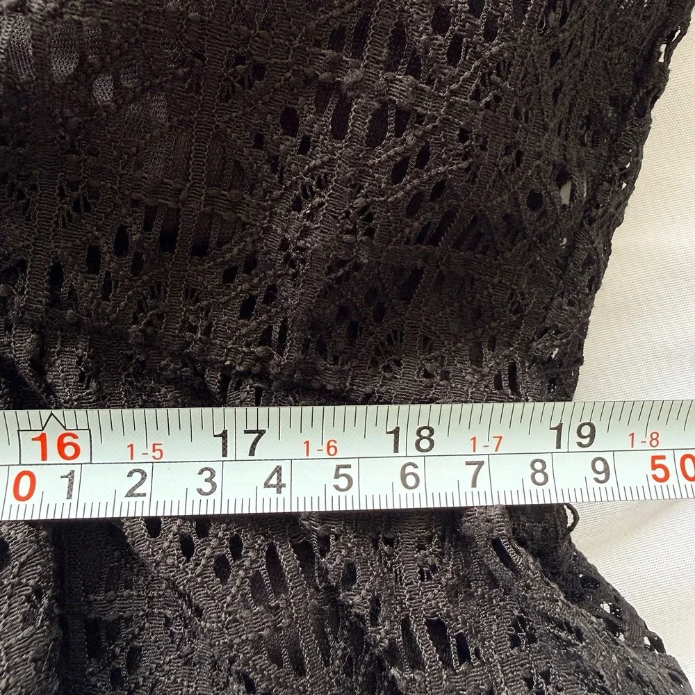 NWT Crochet Lace Blouse 1X Black Sheer Boho Festival Bell Sleeve Top Stretch - Picture 10 of 13